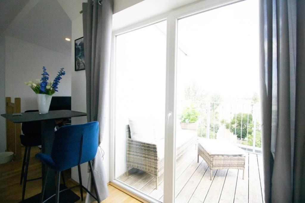 Apartmán Sunny & Cozy Penthouse With Balcony L Dg4'14 Vídeň Exteriér fotografie